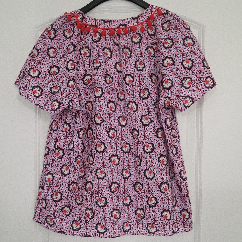 Boden Pink Cotton V Neck Blouse. Pom Pom Detail. So Pretty! Great Condition! - Picture 5 of 7
